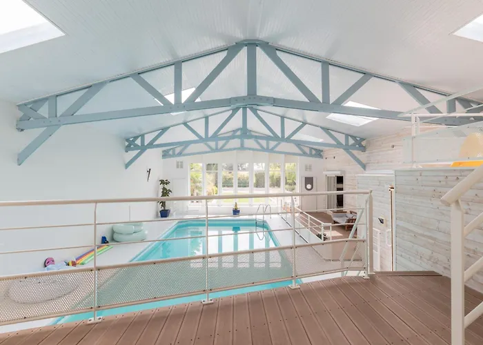Σπίτι διακοπών Le Zen - Sauna - Piscine Interieure Saint-Hilaire-de-Chaleons
