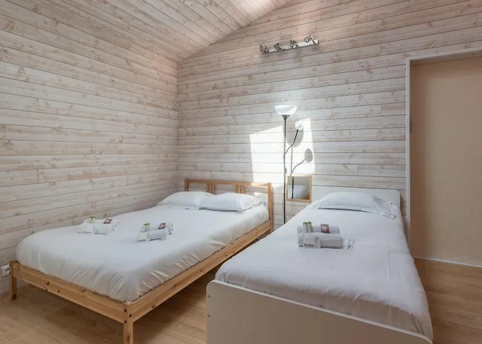 Σπίτι διακοπών Le Zen - Sauna - Piscine Interieure Saint-Hilaire-de-Chaleons